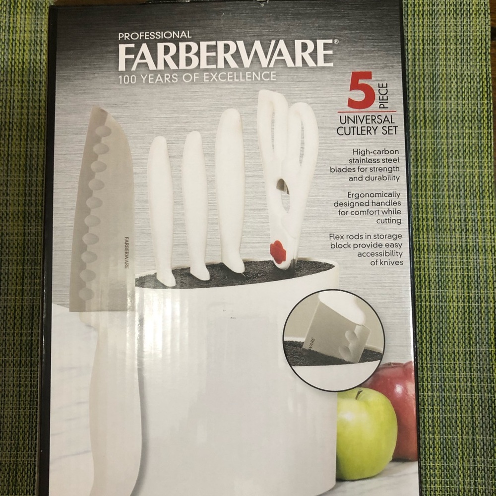 White Farberware 5-Piece Basic Knife Set